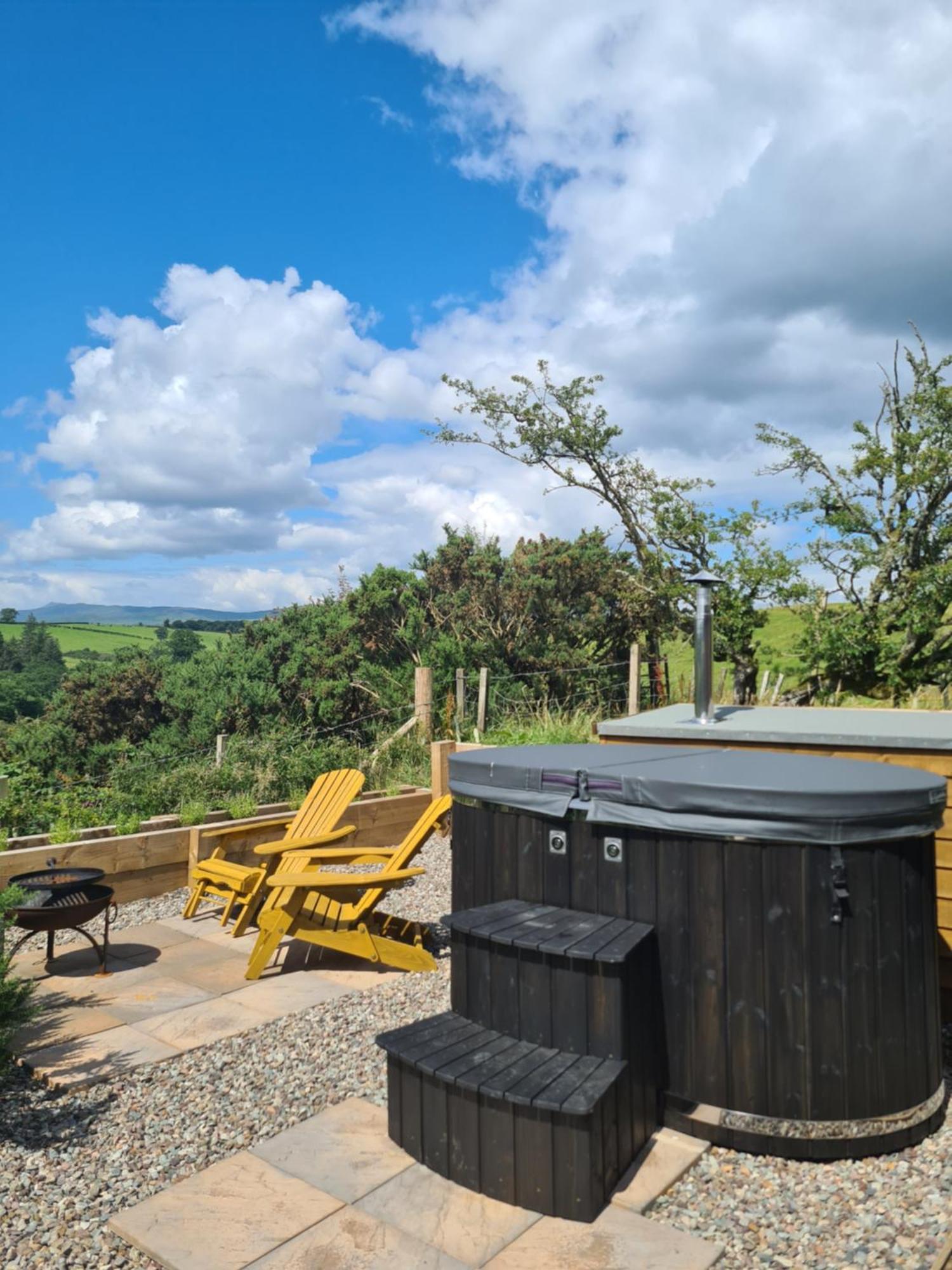 글라스고 Luxury Glamping Pods - The Heft & The Hirsel 아파트 외부 사진